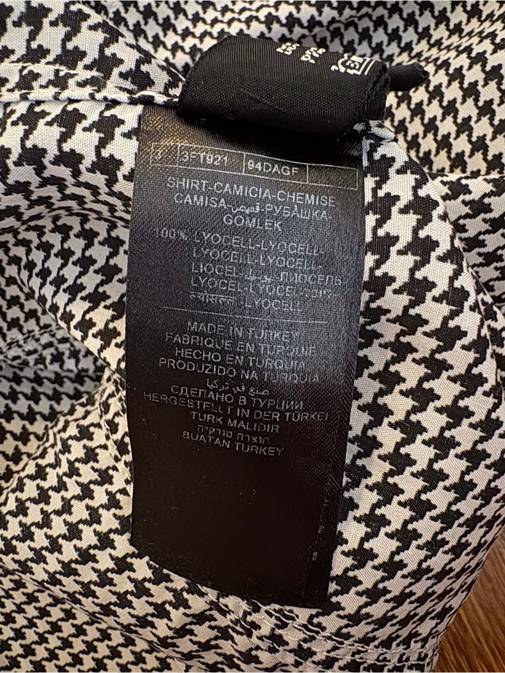 Tom Ford Houndstooth Lyocell Spread Collar Button Up Shirt Size Small - Picture 10 of 11